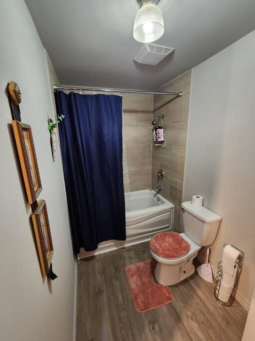 Entire 3 Bedroom House In Elliot Lake Eksteriør billede